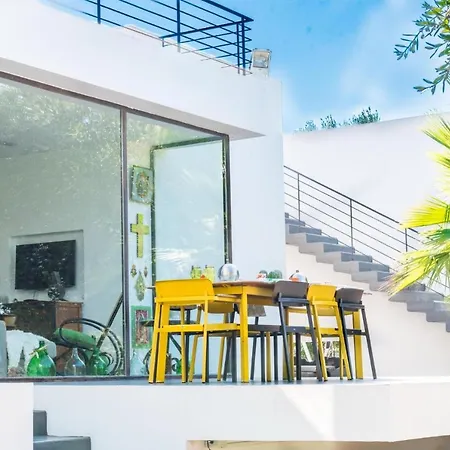 Villa Carovigno فيلة